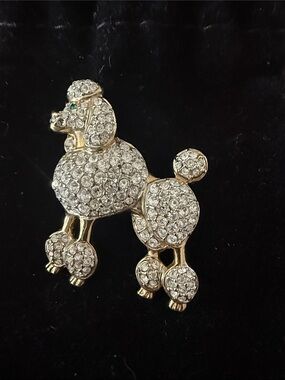 Vintage Rhinestone Poodle Brooch Gold Tone Crystal Dog Pin